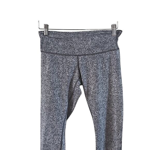 Excellent condition Lululemon Marble Black White Mesh Side Capri Leggings Size 4 - Picture 7 of 7